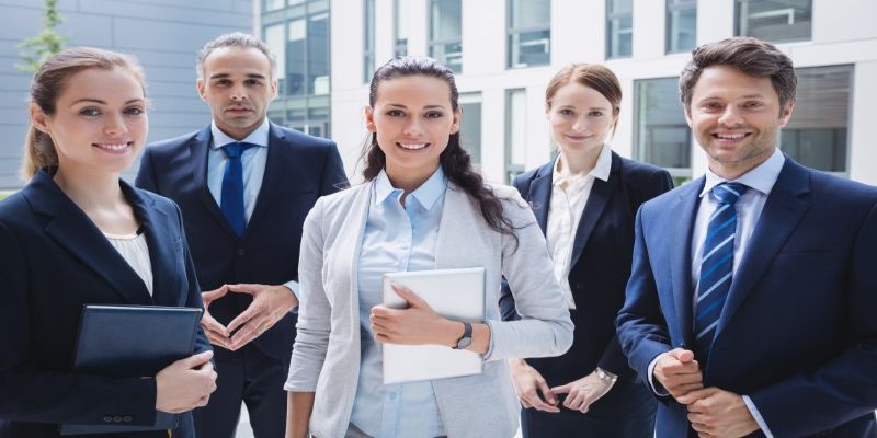 Giới thiệu về chúng tôi - Đội ngũ nhân viên của cổng cược